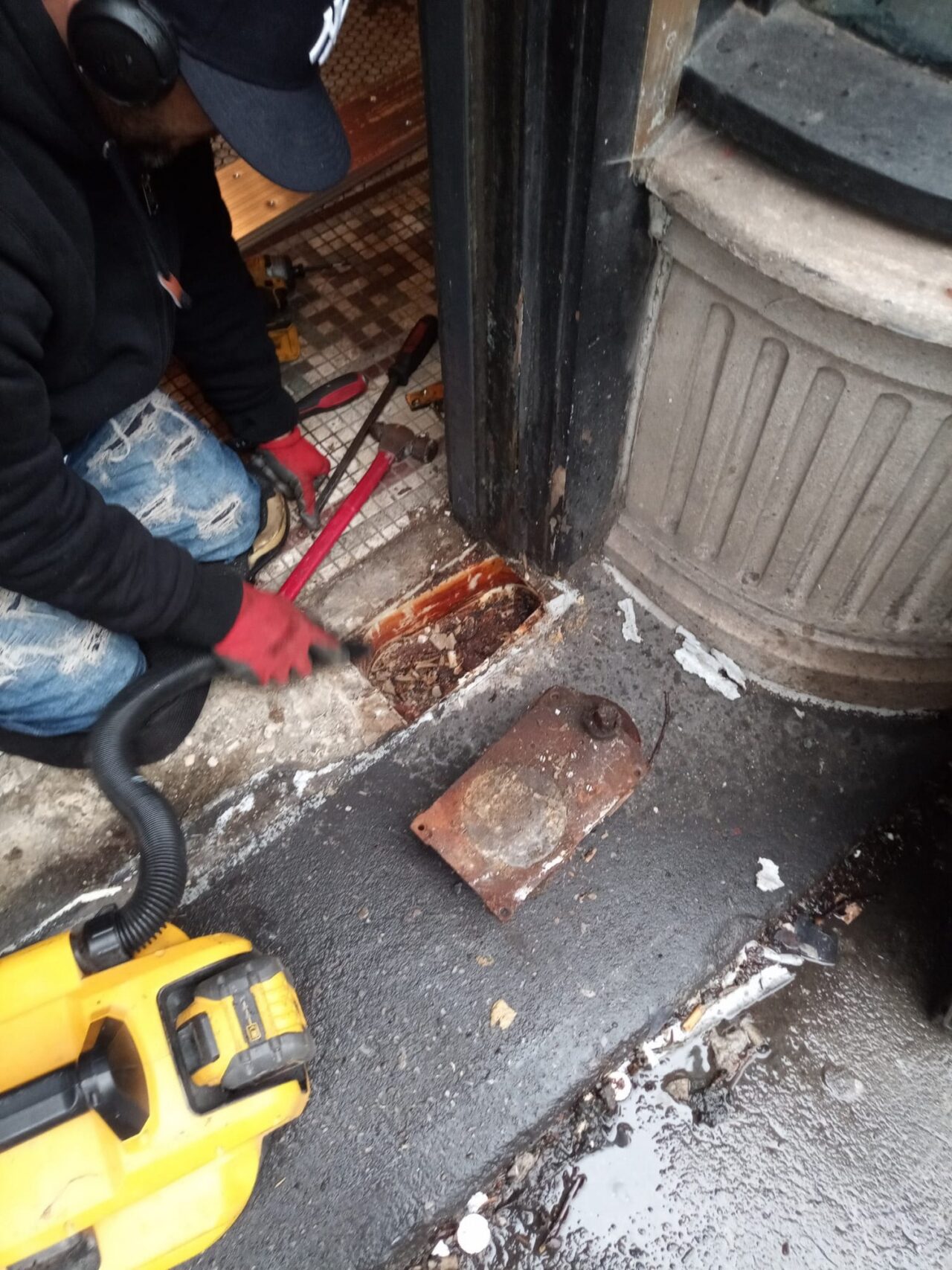 Door Repairs: Shattered Storefront Glass, Worn Keyhole, Strike Plate and Door Closer, NYC and Upper East Side